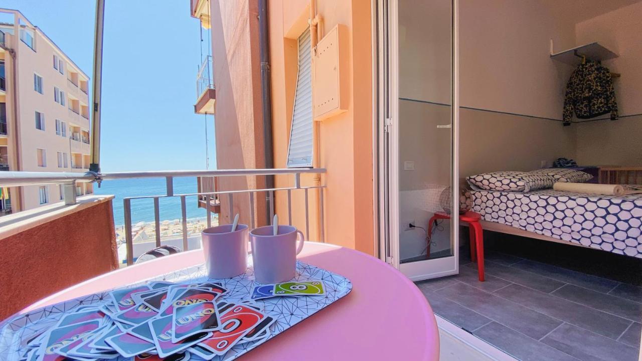 Babyaccommodation Family Panoramic II Pietra Ligure Bagian luar foto